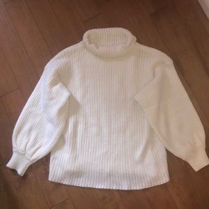 Turtleneck knit white